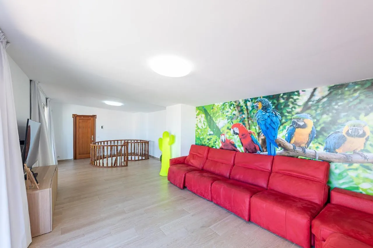Apartment 797 Holiday Rentals - Atico Duplex En Fuengirola Con Espectacular Terraza
